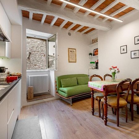 Dimora Casina Dell'Abbondanza Apartment Gubbio Bagian luar foto