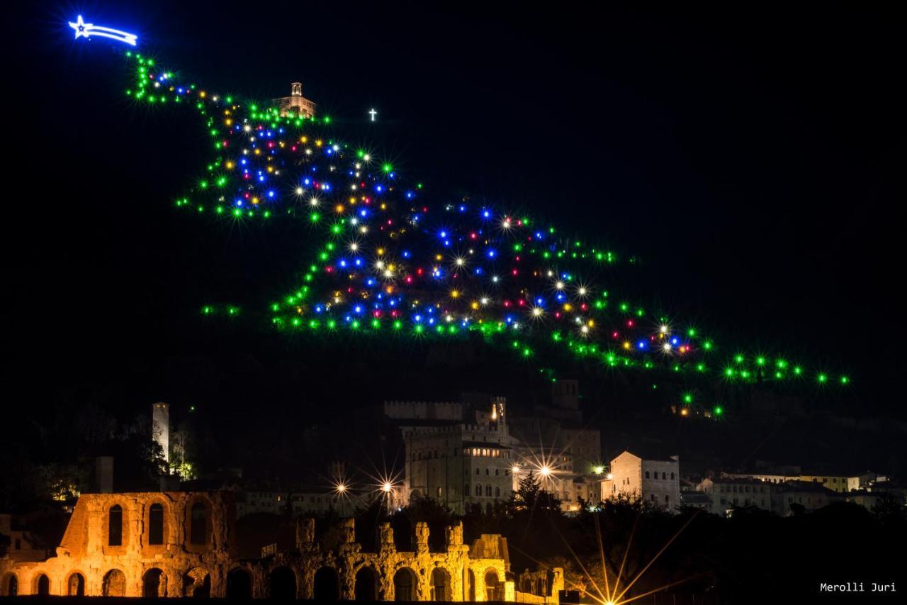 Dimora Casina Dell'Abbondanza Apartment Gubbio Bagian luar foto