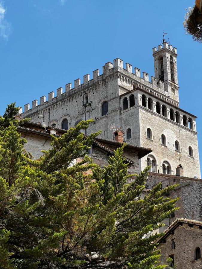 Dimora Casina Dell'Abbondanza Apartment Gubbio Bagian luar foto